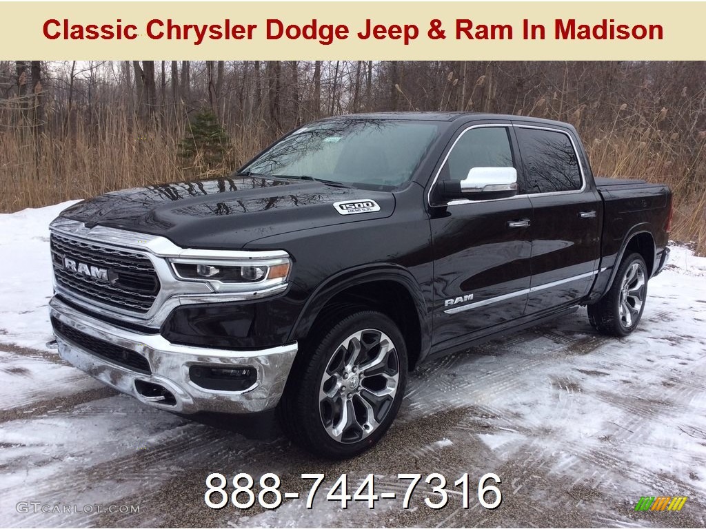 2019 1500 Limited Crew Cab 4x4 - Diamond Black Crystal Pearl / Black photo #1