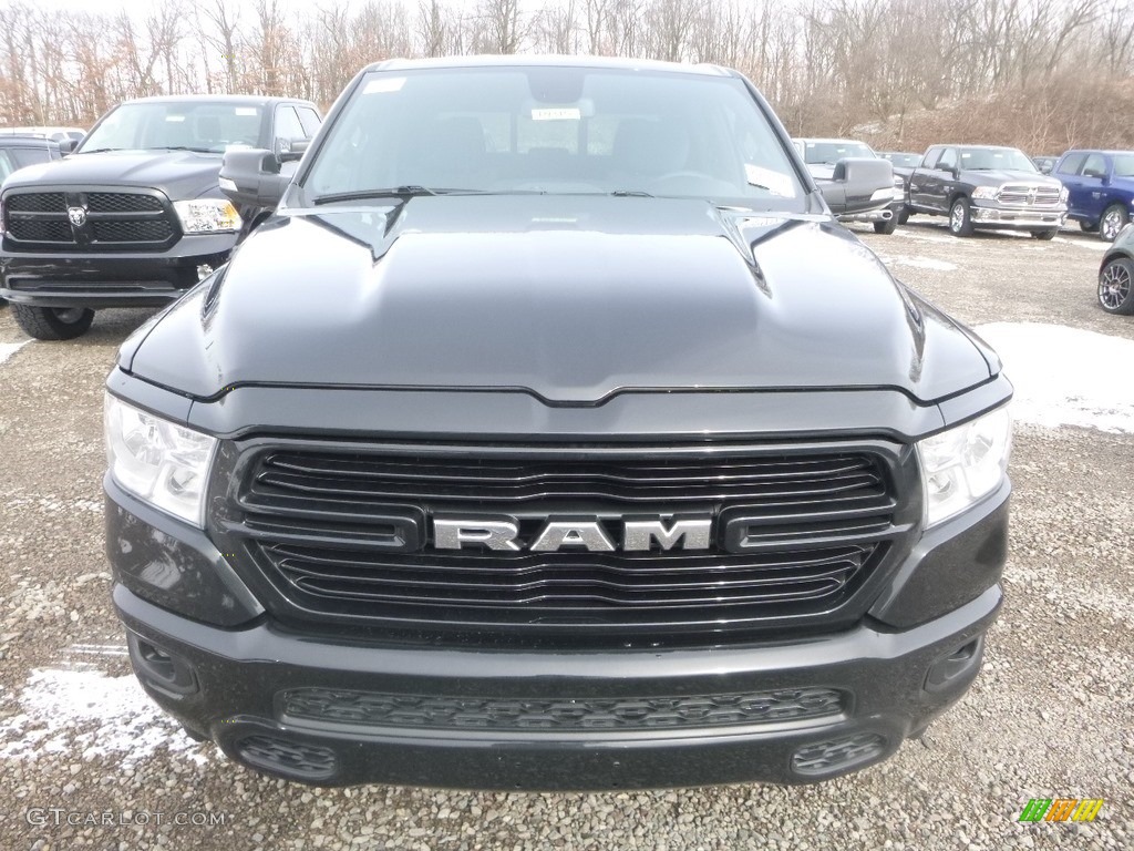 2019 1500 Big Horn Crew Cab 4x4 - Diamond Black Crystal Pearl / Black photo #8
