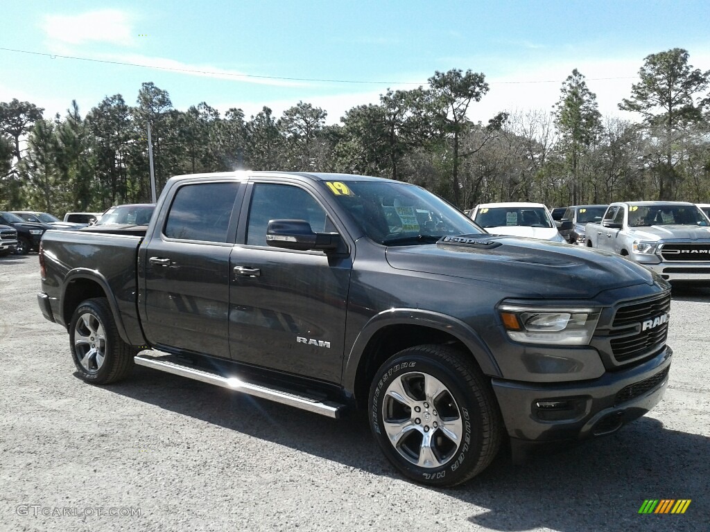 2019 1500 Laramie Crew Cab 4x4 - Granite Crystal Metallic / Black photo #7
