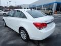 Summit White - Cruze LS Photo No. 4