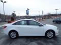 Summit White - Cruze LS Photo No. 9