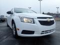 Summit White - Cruze LS Photo No. 11