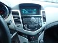 Summit White - Cruze LS Photo No. 28