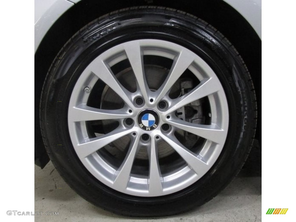 2018 3 Series 320i xDrive Sedan - Glacier Silver Metallic / Black photo #28