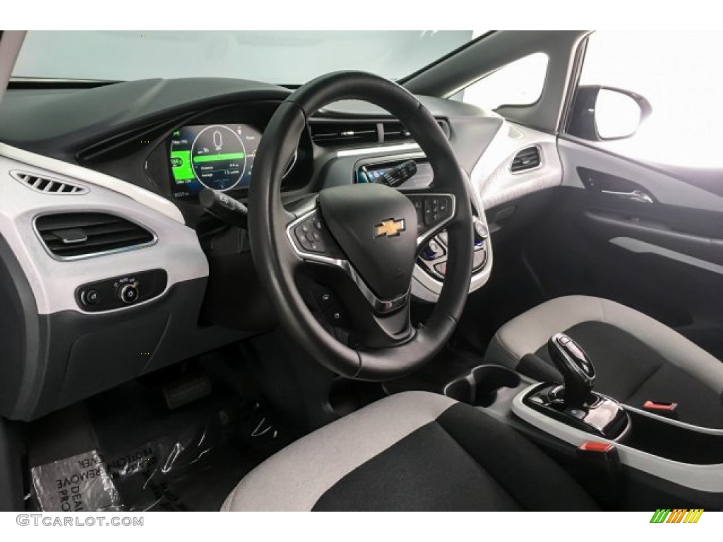 2017 Chevrolet Bolt EV LT Dashboard Photos