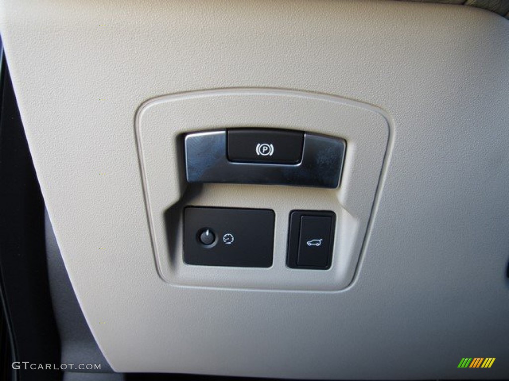 2019 Range Rover Velar R-Dynamic SE - Santorini Black Metallic / Acorn/Ebony photo #25