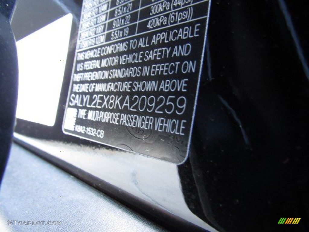 2019 Range Rover Velar R-Dynamic SE - Santorini Black Metallic / Acorn/Ebony photo #37