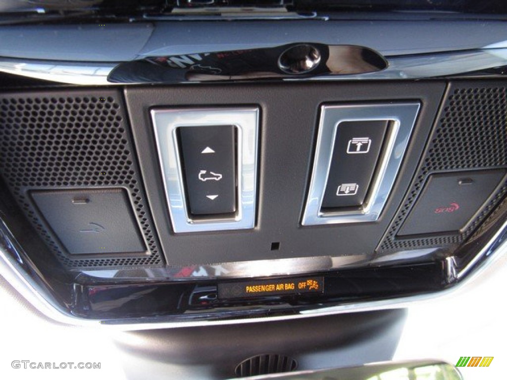 2019 Range Rover Velar R-Dynamic SE - Santorini Black Metallic / Ebony photo #36