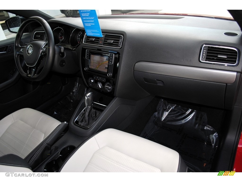2016 Volkswagen Jetta Sport Black/Ceramique Dashboard Photo #131941473