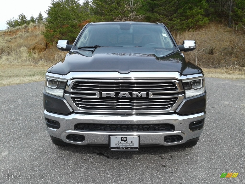 2019 1500 Laramie Crew Cab 4x4 - Granite Crystal Metallic / Black photo #3