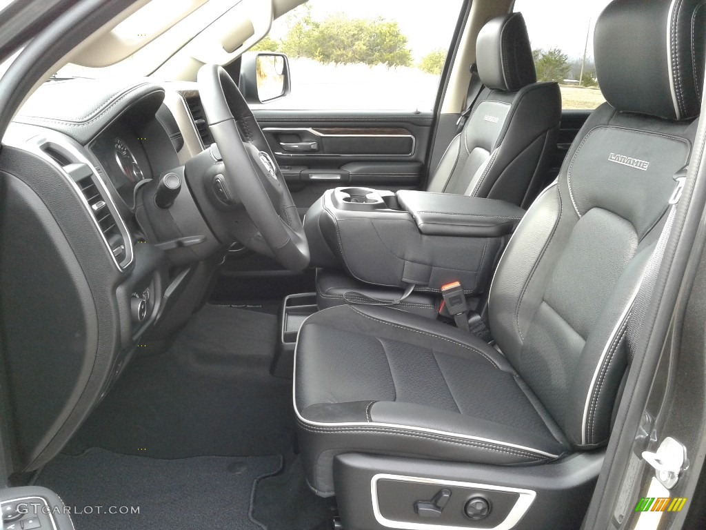 2019 1500 Laramie Crew Cab 4x4 - Granite Crystal Metallic / Black photo #10