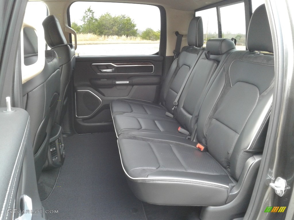 2019 1500 Laramie Crew Cab 4x4 - Granite Crystal Metallic / Black photo #12