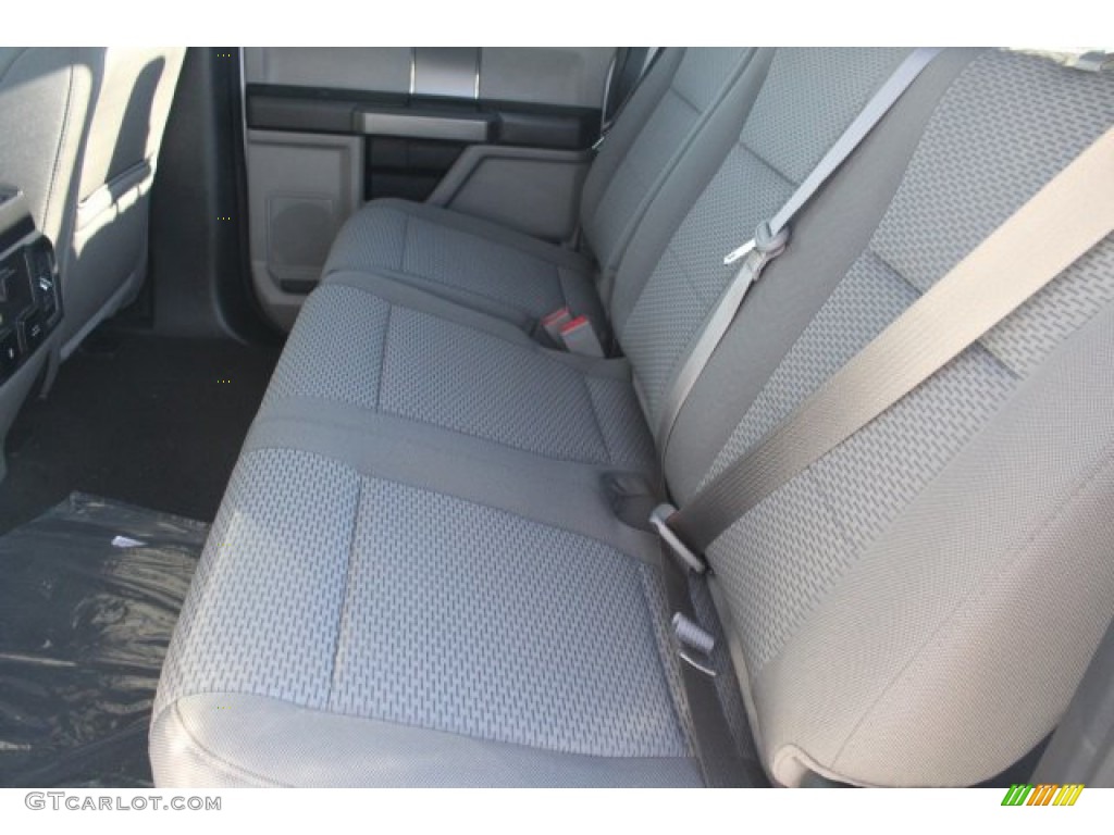 2018 F150 XLT SuperCrew - Oxford White / Earth Gray photo #24