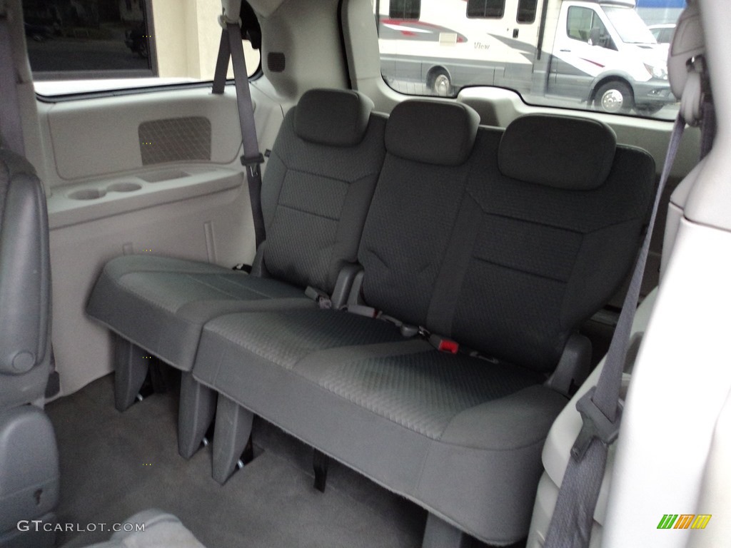 2009 Town & Country LX - Clearwater Blue Pearl / Medium Slate Gray/Light Shale photo #9