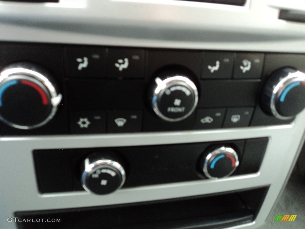 2009 Town & Country LX - Clearwater Blue Pearl / Medium Slate Gray/Light Shale photo #18