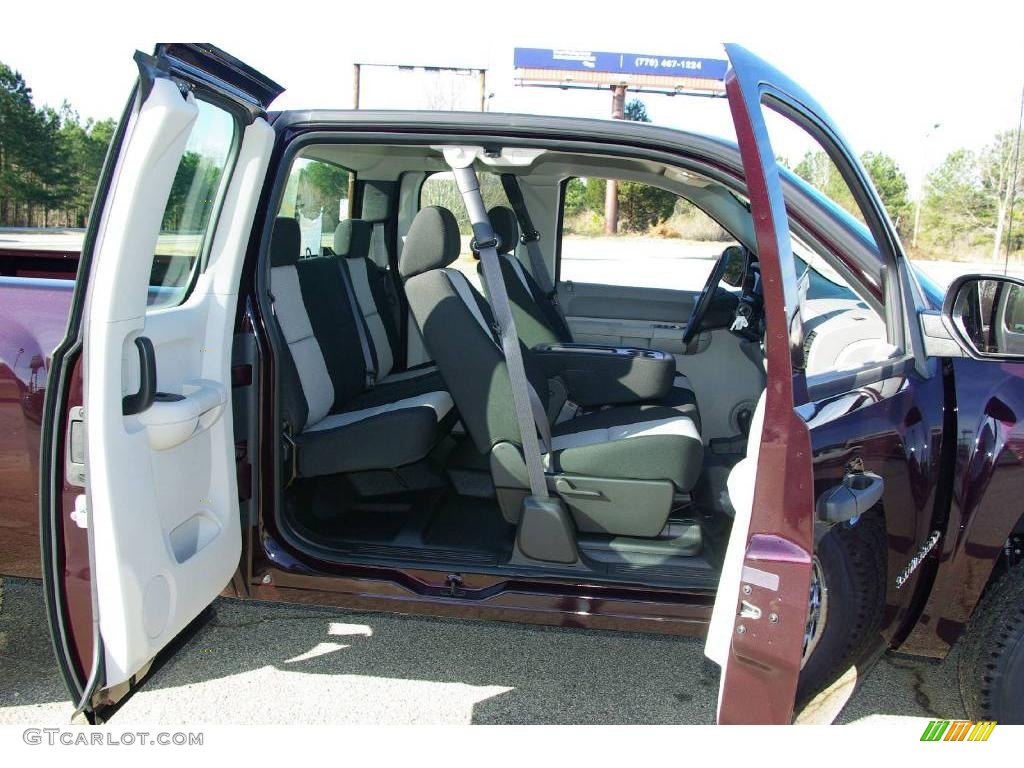 2009 Silverado 1500 LS Extended Cab 4x4 - Dark Cherry Red Metallic / Dark Titanium photo #17