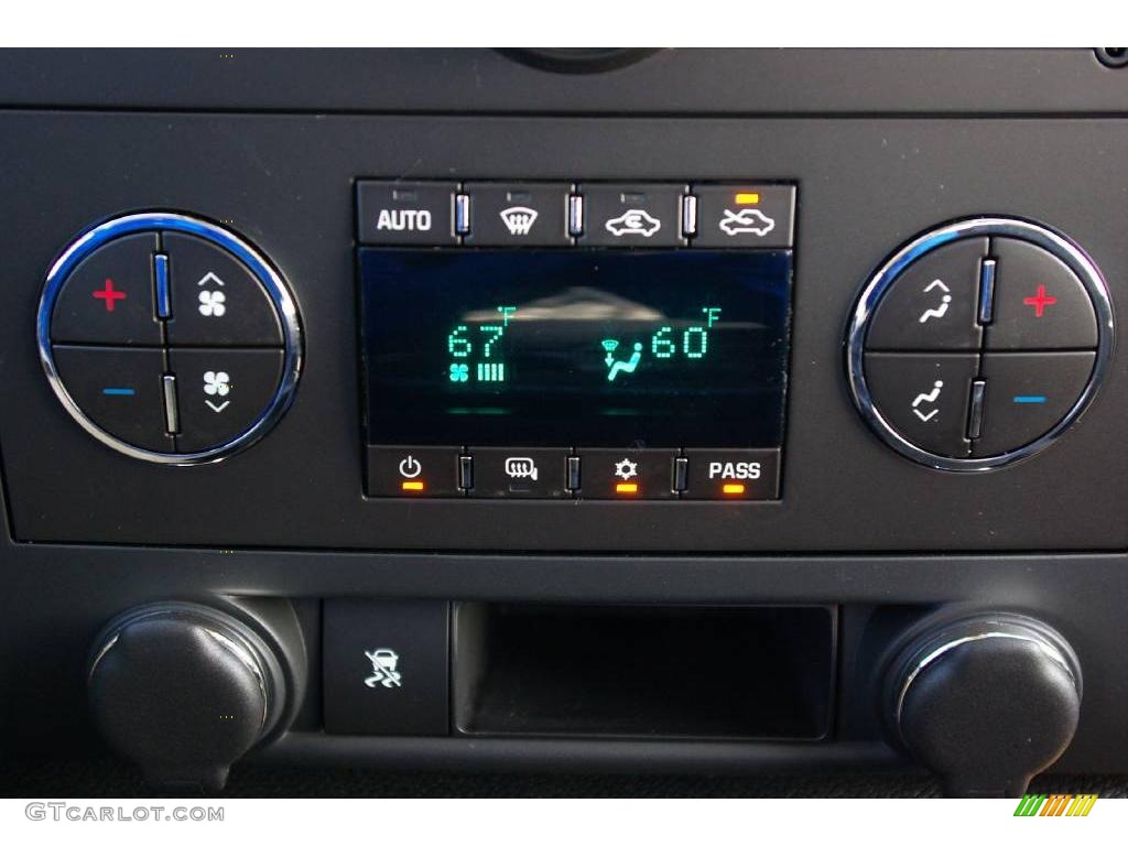 2009 Silverado 1500 LT Crew Cab - Black Granite Metallic / Light Titanium photo #20