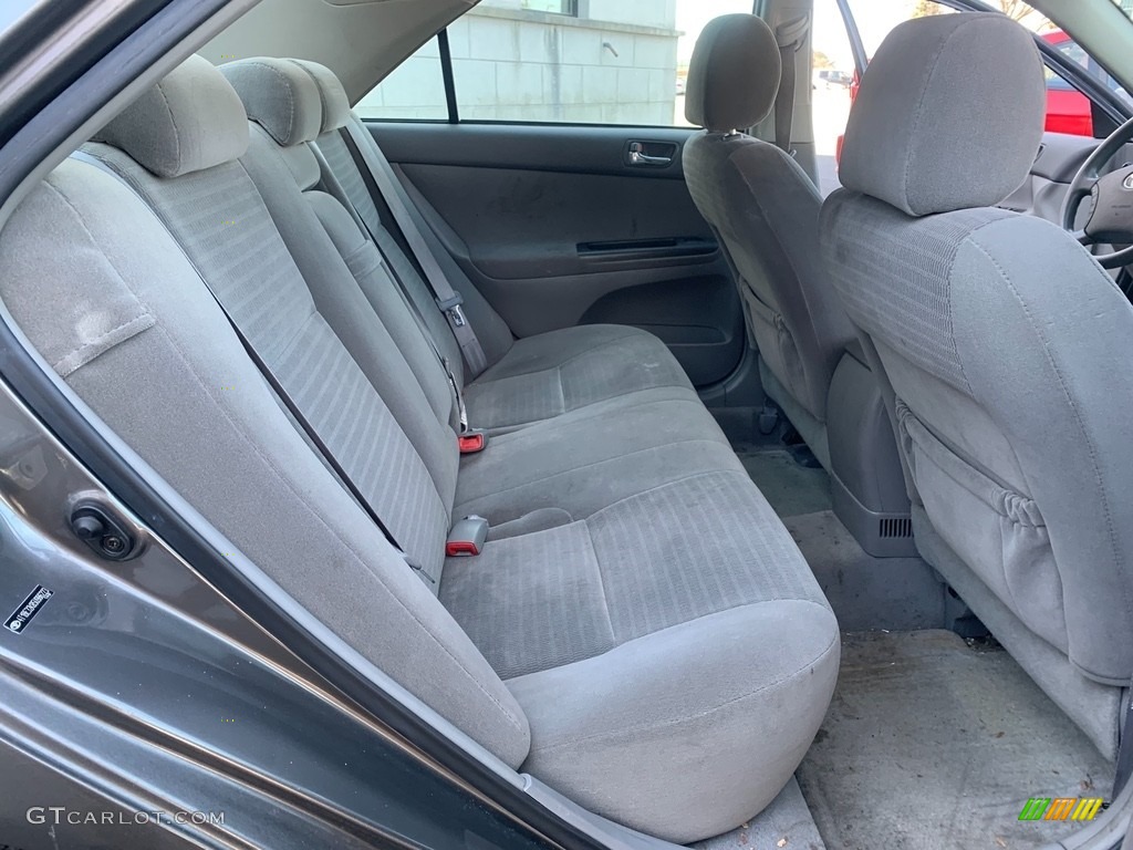 2005 Camry LE - Desert Sand Mica / Taupe photo #18