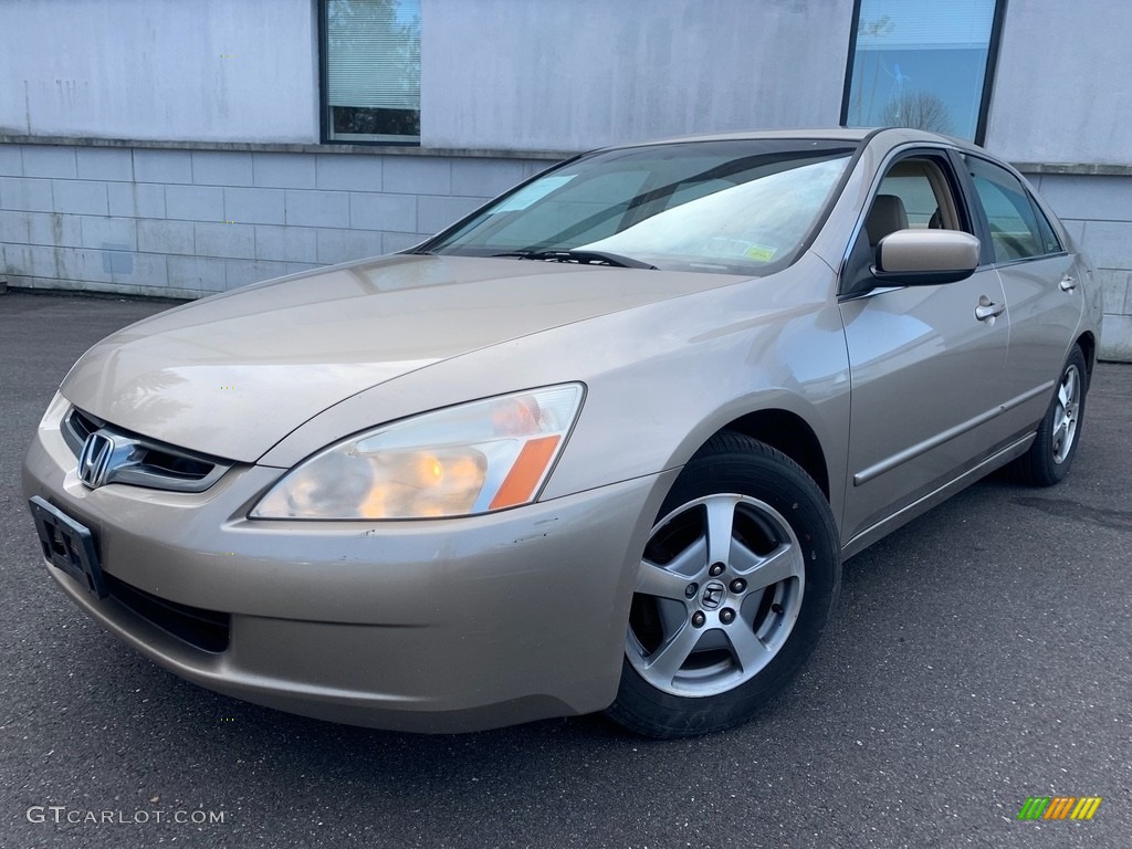 2005 Accord Hybrid Sedan - Desert Mist Metallic / Ivory photo #1