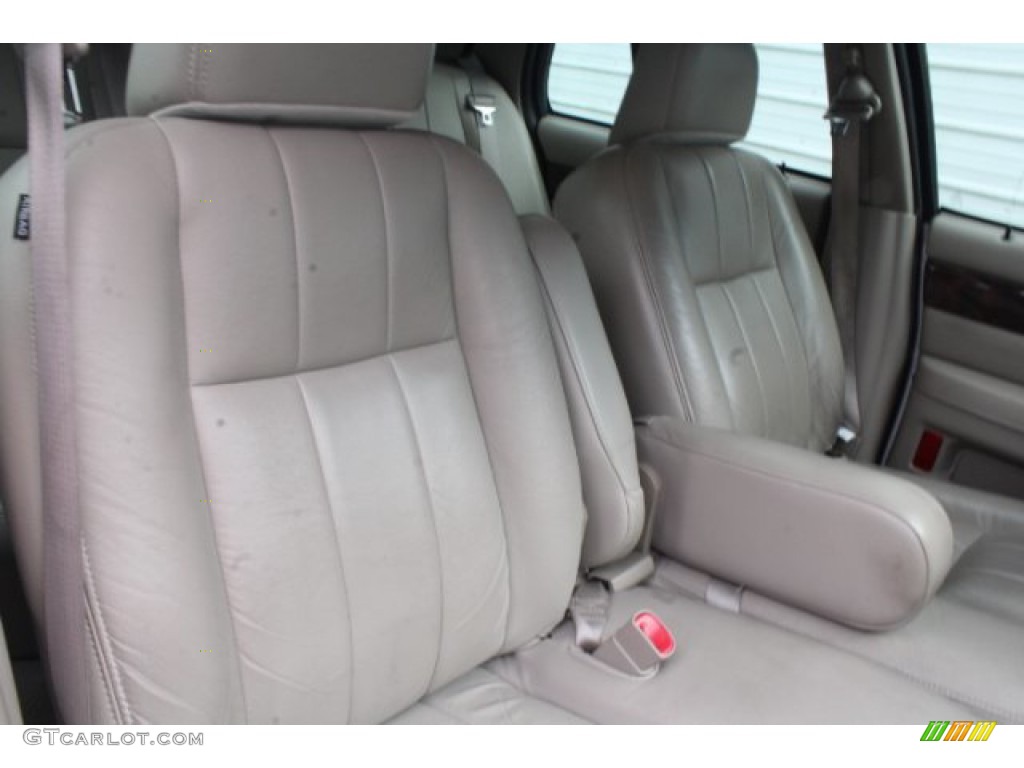 2009 Grand Marquis LS - Vibrant White / Light Camel photo #25