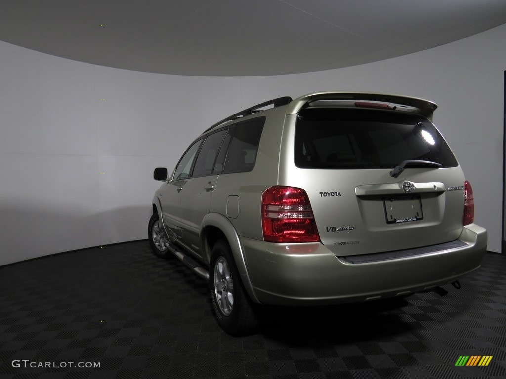 2003 Highlander Limited 4WD - Vintage Gold Metallic / Ivory photo #10
