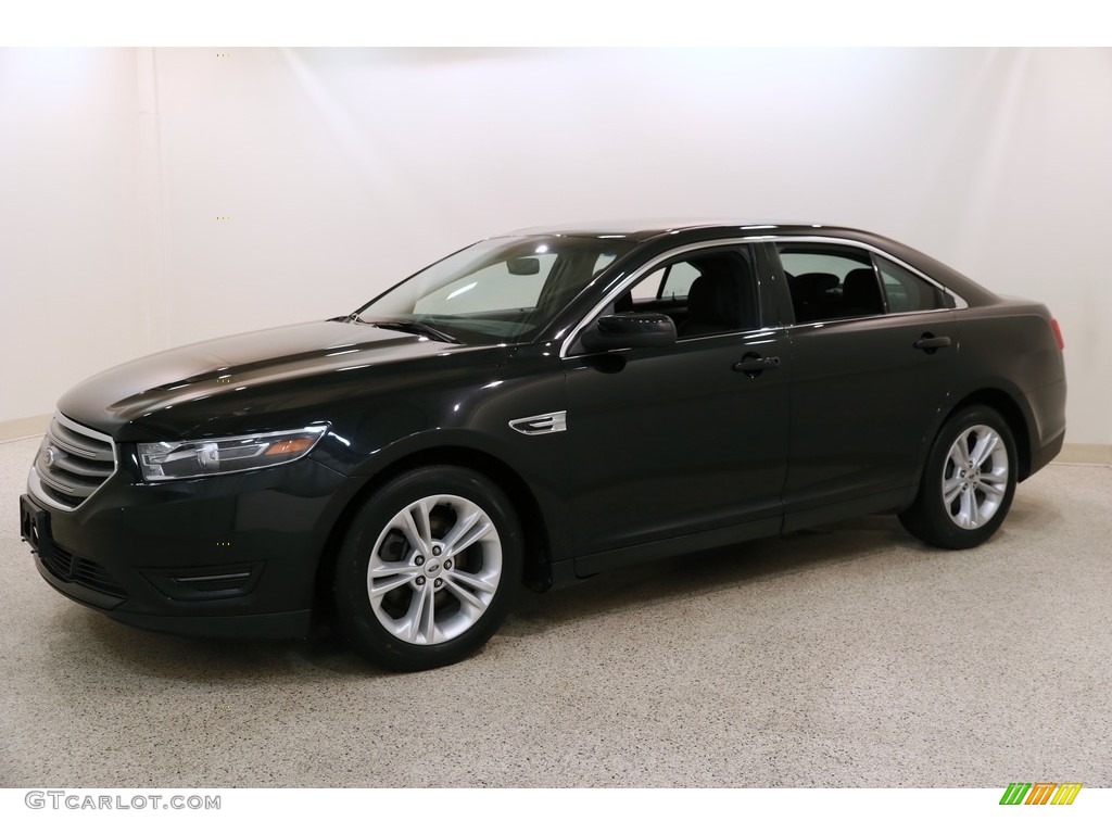 2015 Taurus SEL - Tuxedo Black Metallic / Charcoal Black photo #3