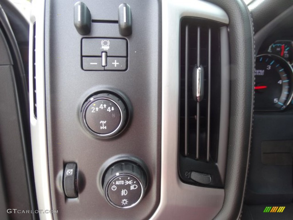 2019 GMC Sierra 2500HD SLE Crew Cab 4WD Controls Photo #131974280