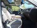 Quicksilver Metallic - Yukon XL Denali 4WD Photo No. 35