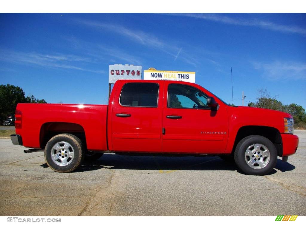 2009 Silverado 1500 LT Crew Cab - Victory Red / Dark Titanium photo #5