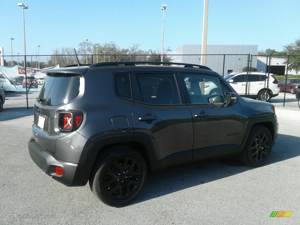 2019 Renegade Latitude - Granite Crystal Metallic / Black photo #5