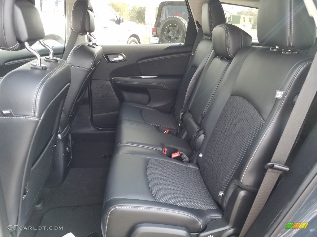 2018 Journey Crossroad - Bruiser Grey / Black photo #10