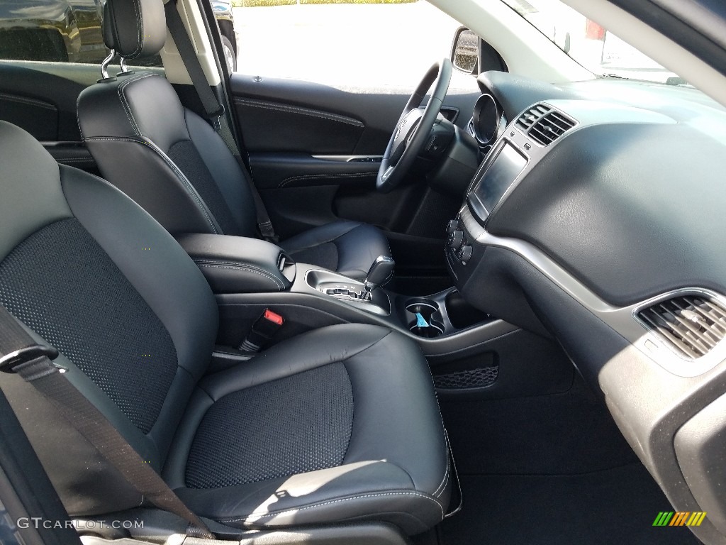 2018 Journey Crossroad - Bruiser Grey / Black photo #13