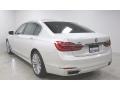 Alpine White - 7 Series 740i xDrive Sedan Photo No. 2