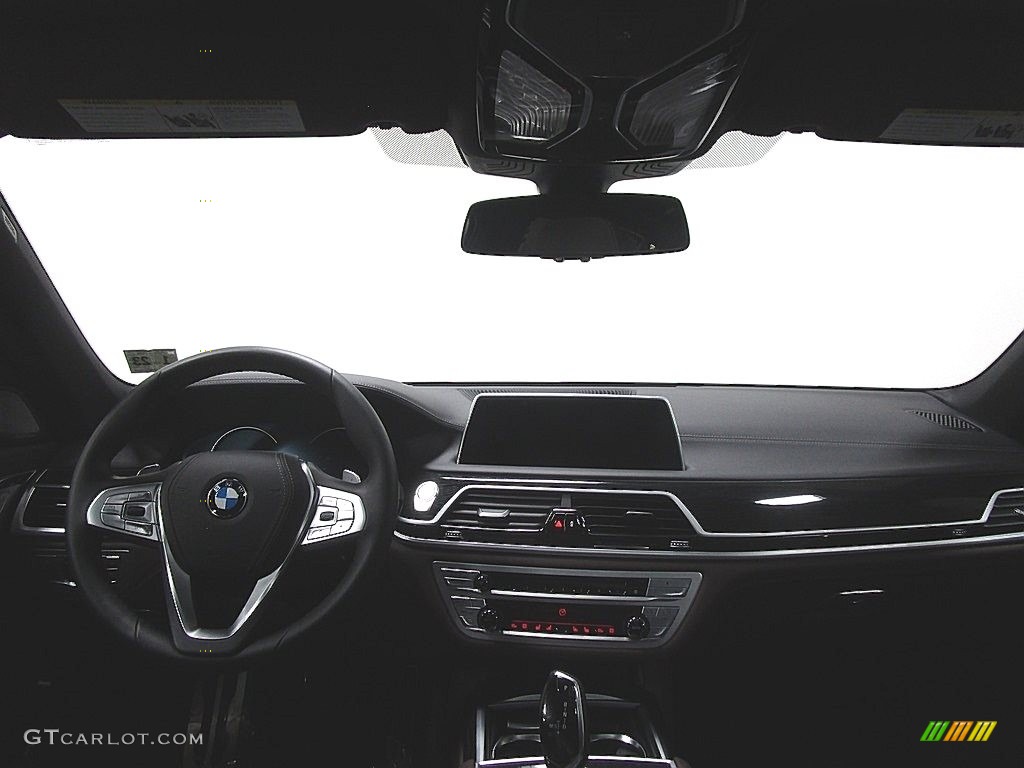 2018 7 Series 740i xDrive Sedan - Black Sapphire Metallic / Mocha photo #22