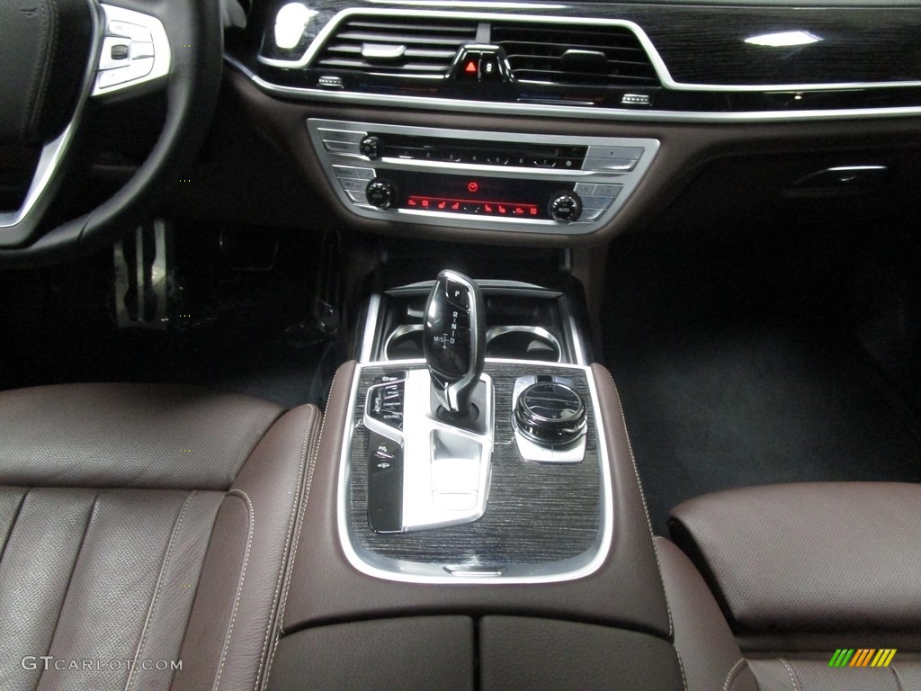 2018 7 Series 740i xDrive Sedan - Black Sapphire Metallic / Mocha photo #27