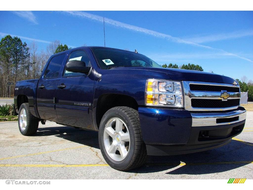 2009 Silverado 1500 LT Crew Cab 4x4 - Imperial Blue Metallic / Light Cashmere photo #4