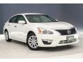 Pearl White - Altima 2.5 S Photo No. 15