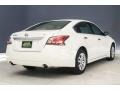 Pearl White - Altima 2.5 S Photo No. 17