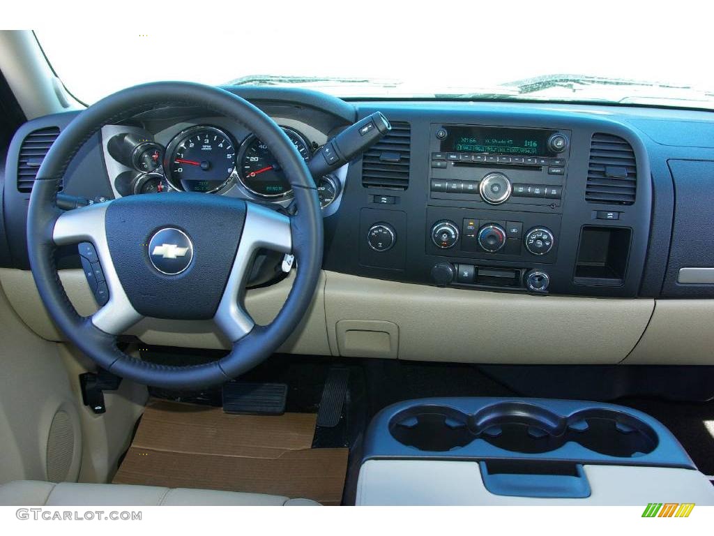 2009 Silverado 1500 LT Crew Cab 4x4 - Imperial Blue Metallic / Light Cashmere photo #17