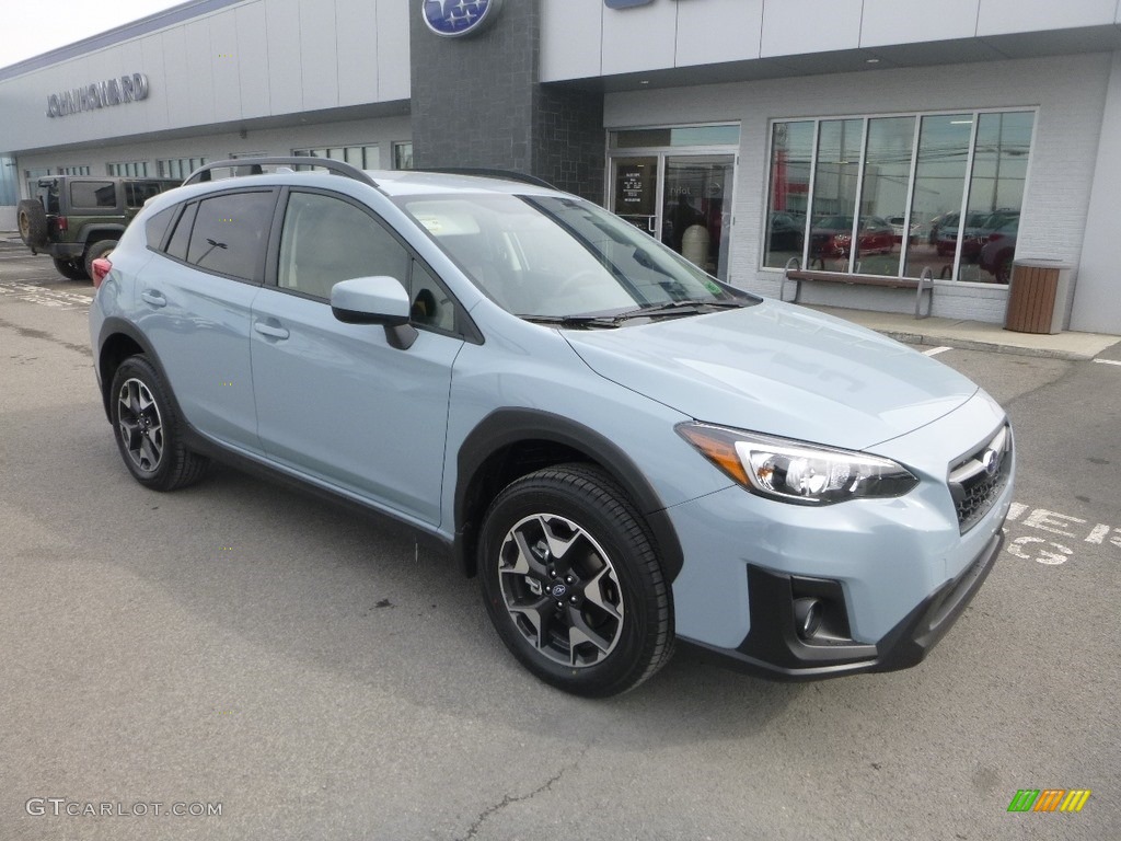Cool Gray Khaki 2019 Subaru Crosstrek 2.0i Premium Exterior Photo #131990823