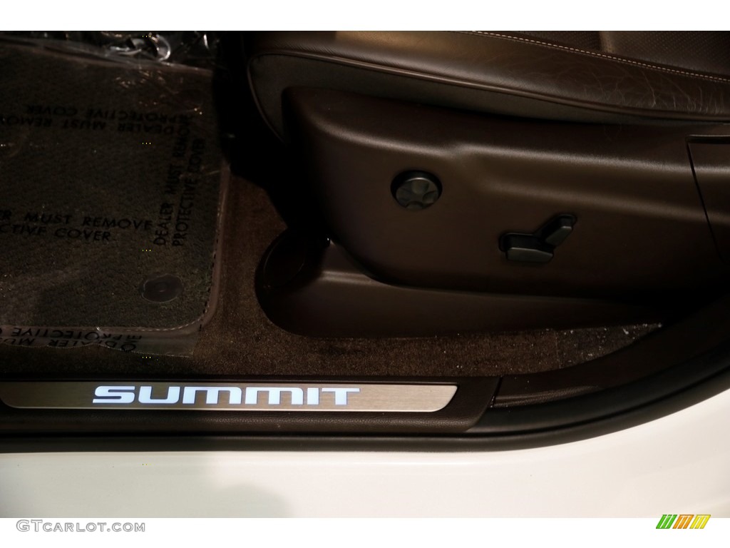 2018 Grand Cherokee Summit 4x4 - Ivory Tri-Coat / Dark Sienna Brown/Black photo #5
