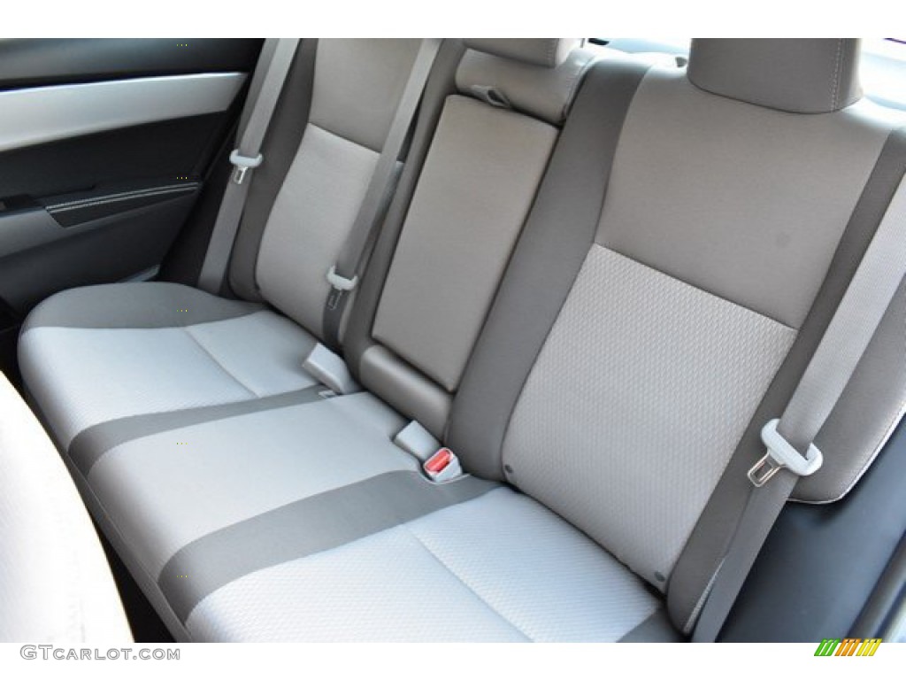 2019 Toyota Corolla LE Rear Seat Photos