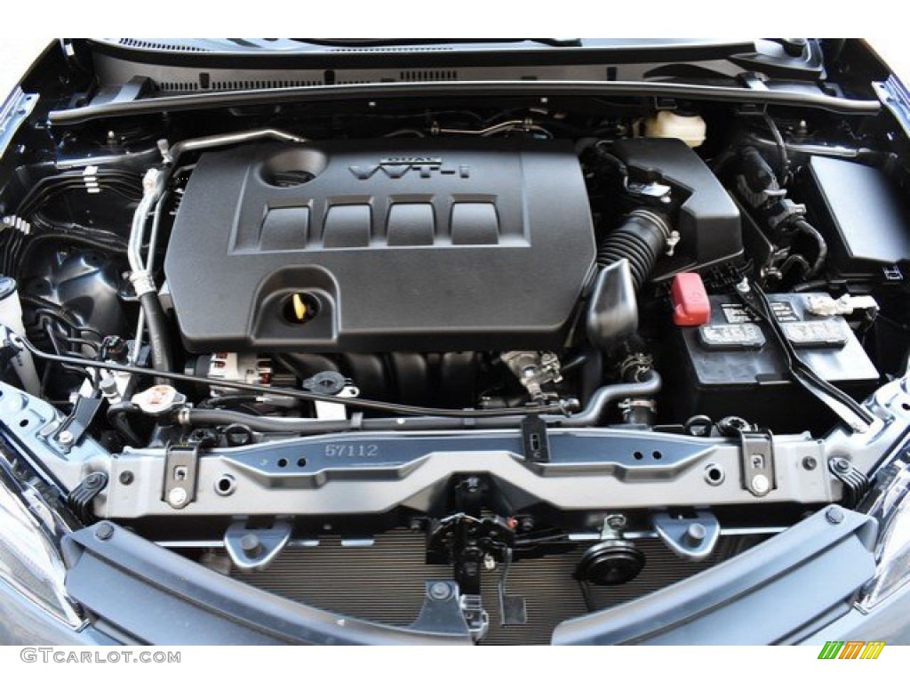 2019 Toyota Corolla LE Engine Photos