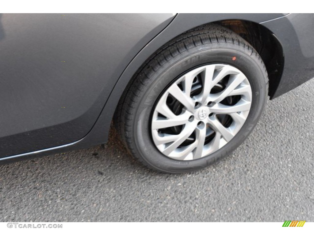 2019 Toyota Corolla LE Wheel Photos