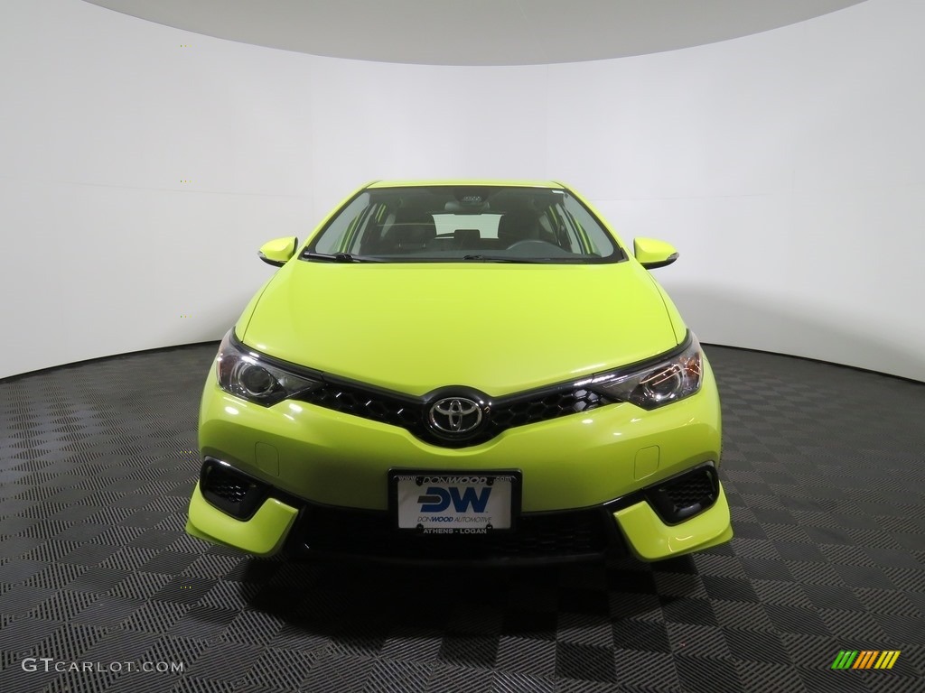 2017 Corolla iM  - Spring Green Metallic / Black photo #3