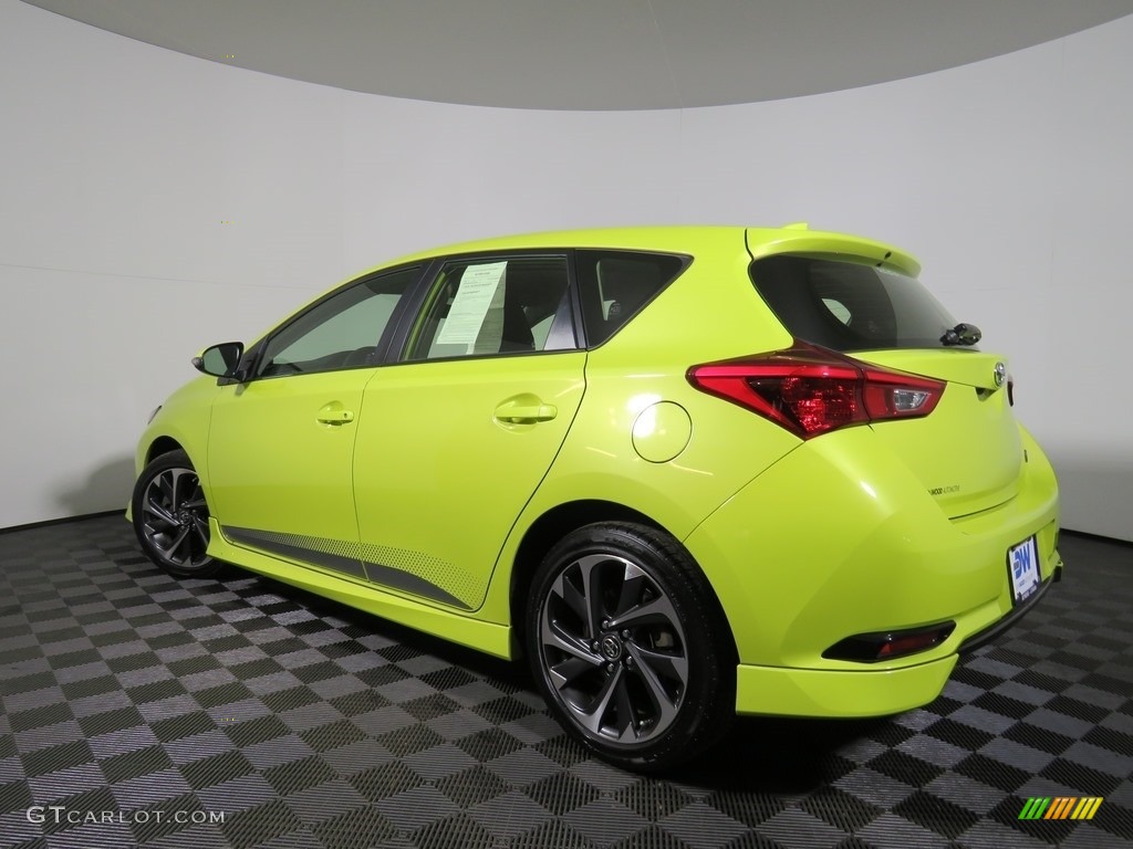 2017 Corolla iM  - Spring Green Metallic / Black photo #5