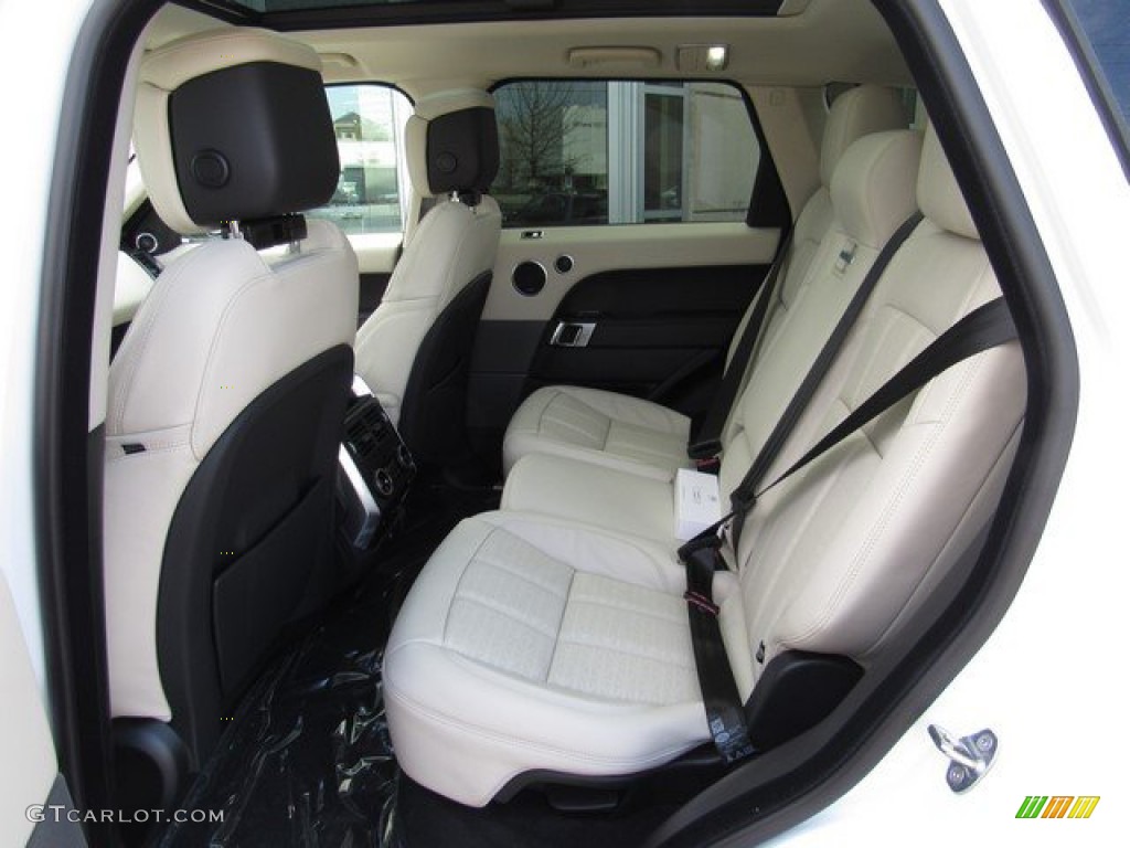 2019 Land Rover Range Rover Sport HSE Dynamic Rear Seat Photo #131999456