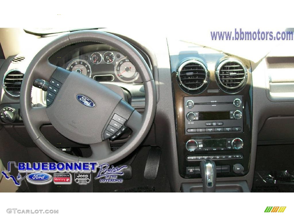 2008 Taurus X SEL - Titanium Green Metallic / Camel photo #6