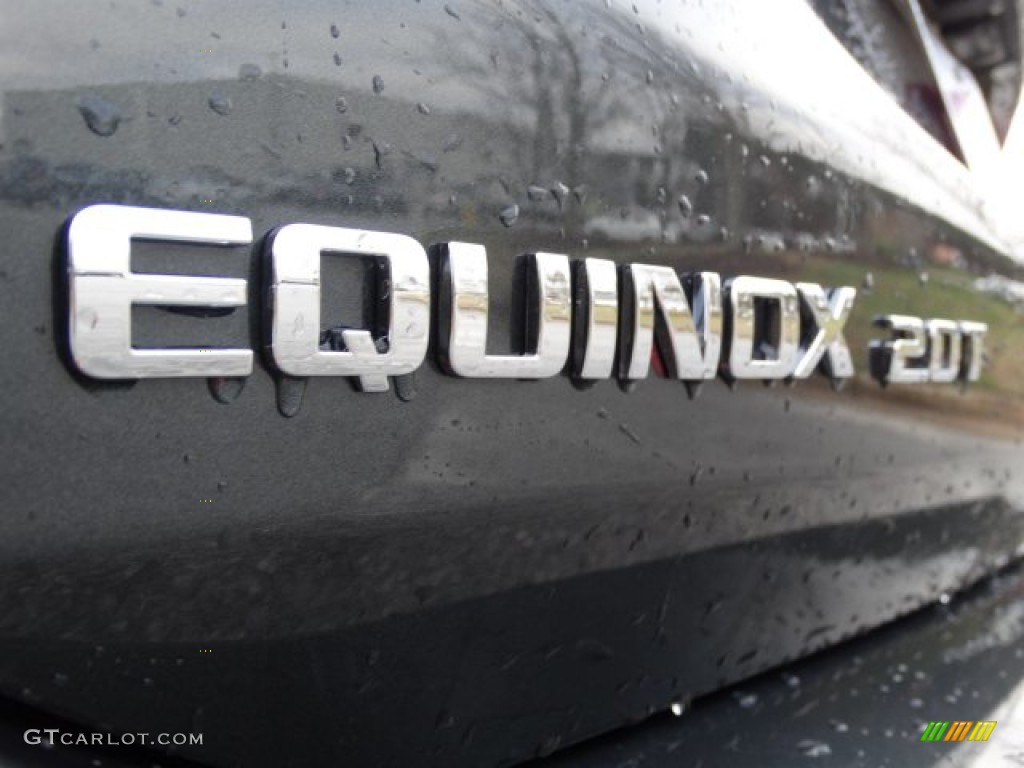 2019 Chevrolet Equinox Premier Marks and Logos Photo #132007130
