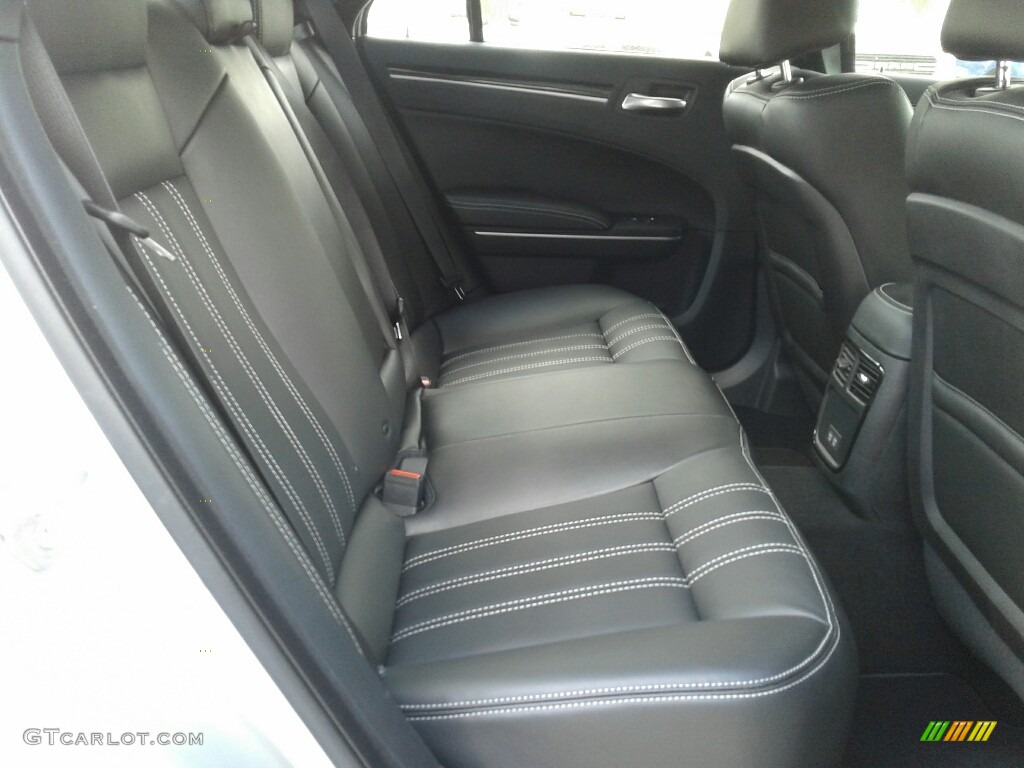Black Interior 2019 Chrysler 300 S Photo #132010901